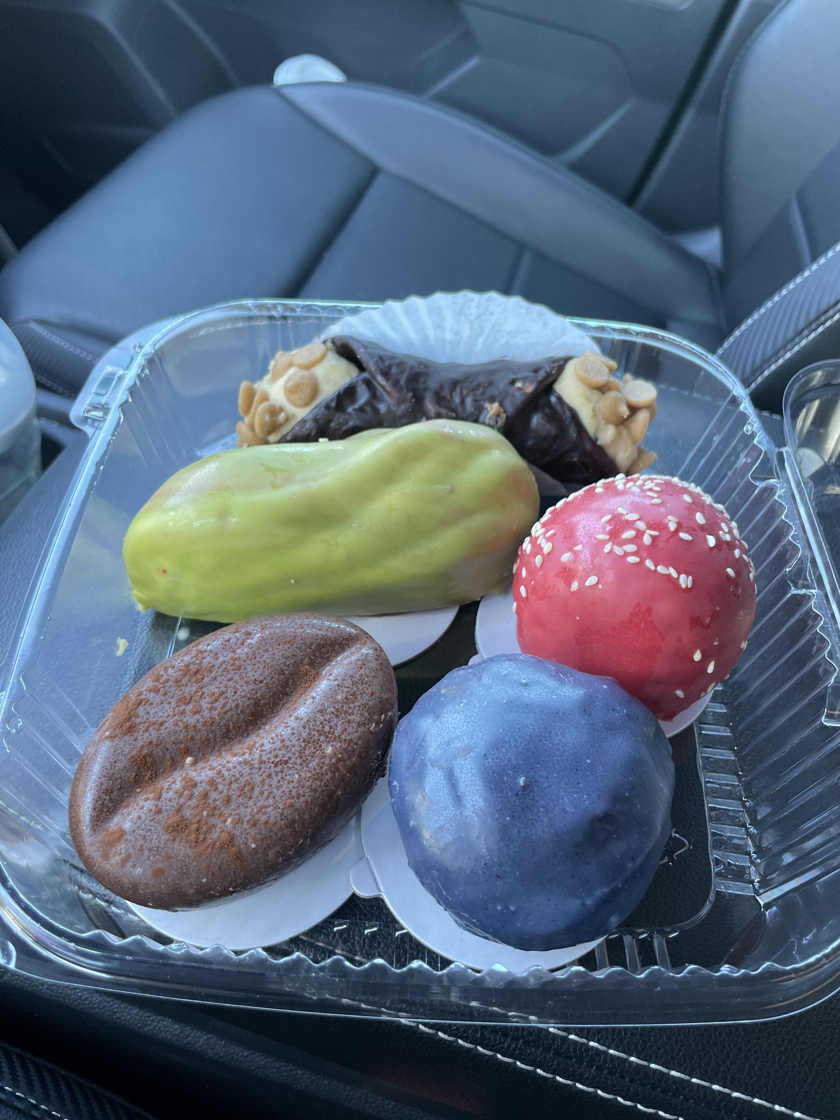 Pastries at Dar Rafikis
