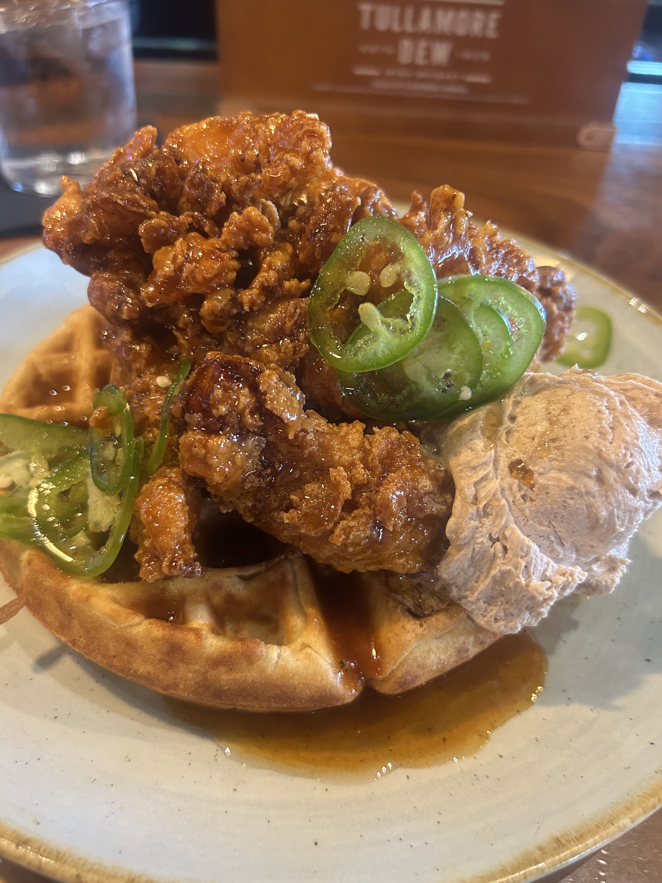 Chickens & Waffle